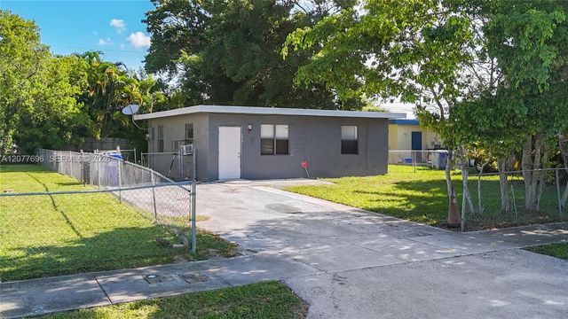 2419 NW 6th Court, Pompano Beach, FL 33069