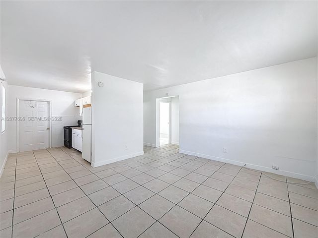 2419 NW 6th Court, Pompano Beach, FL 33069