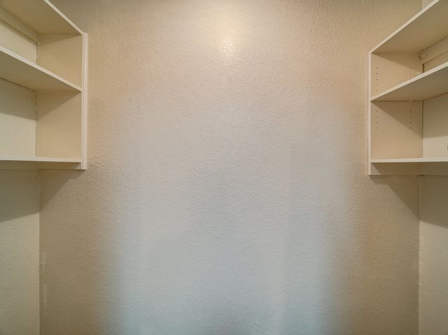 209 S Beverly Street D, Crowley, TX 76036