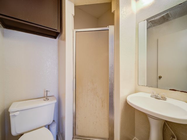 209 S Beverly Street D, Crowley, TX 76036