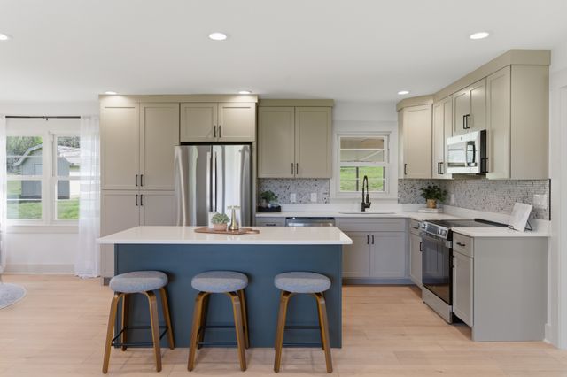 4203 Pulaski Hwy, Culleoka, TN 38451