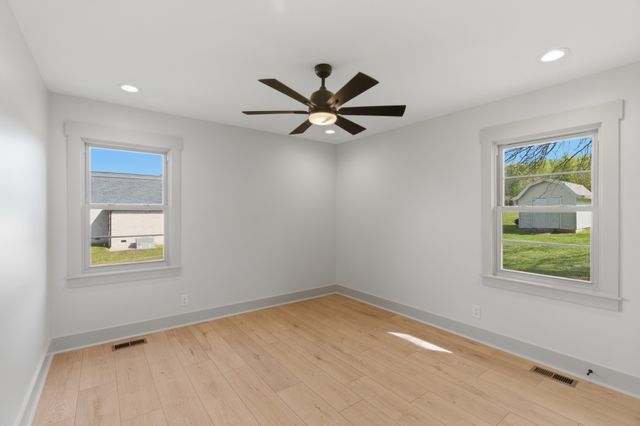 4203 Pulaski Hwy, Culleoka, TN 38451