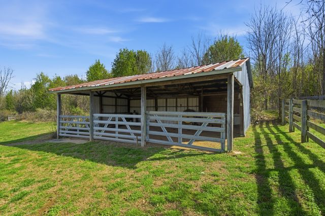 4203 Pulaski Hwy, Culleoka, TN 38451