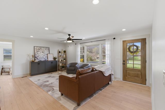 4203 Pulaski Hwy, Culleoka, TN 38451