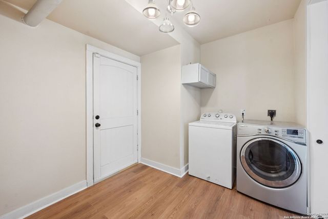707 N PINE ST, San Antonio, TX 78202