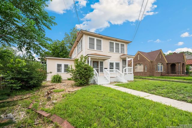 707 N PINE ST, San Antonio, TX 78202