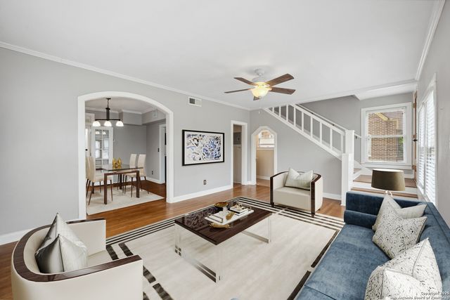 707 N PINE ST, San Antonio, TX 78202