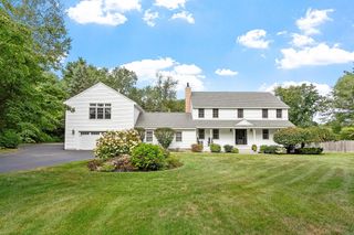 77 Mooar Hill Road, Hollis, NH 03049