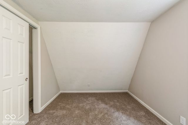 6570 N Private Road 525 E, North Vernon, IN 47265