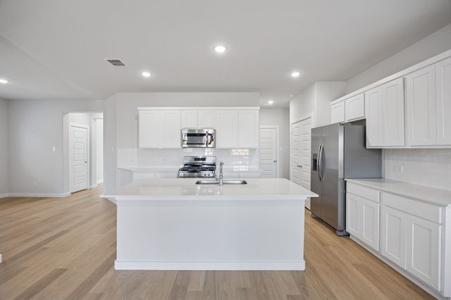 8353 Kingfisher Road, Aubrey, TX 76227