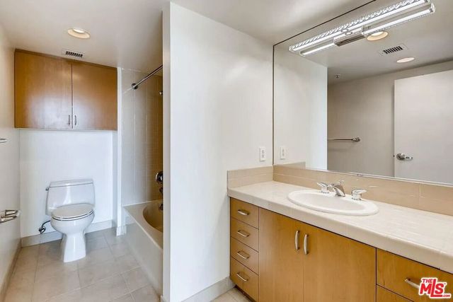 13700 Marina Pointe Drive 1225, Marina Del Rey, CA 90292