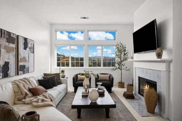 129 Outlook Circle, Pacifica, CA 94044