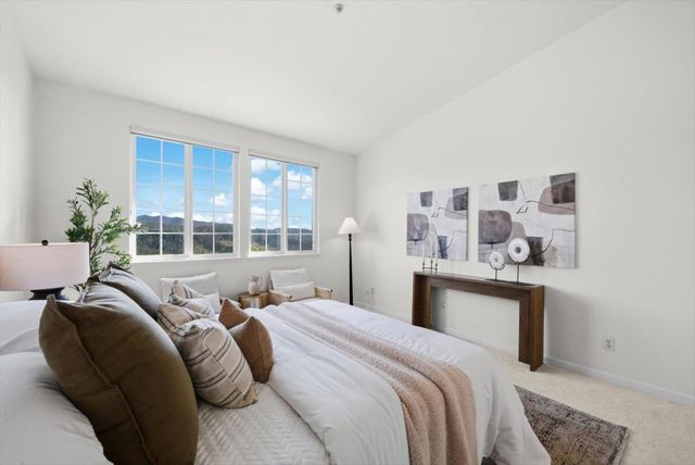 129 Outlook Circle, Pacifica, CA 94044