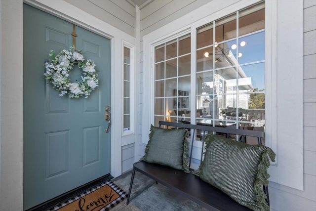 129 Outlook Circle, Pacifica, CA 94044