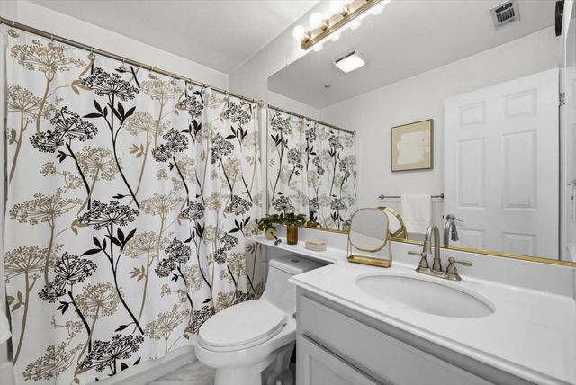 129 Outlook Circle, Pacifica, CA 94044