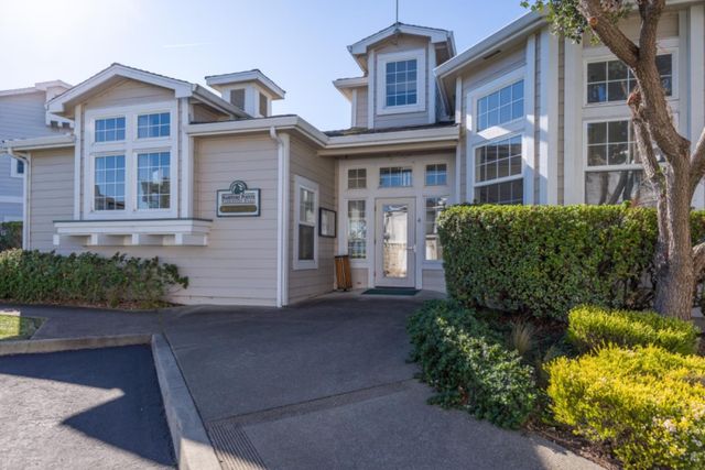 129 Outlook Circle, Pacifica, CA 94044