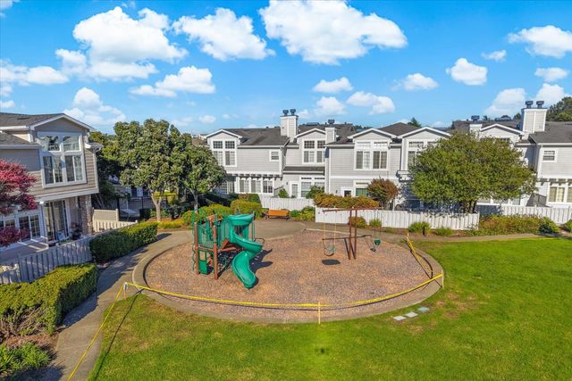 129 Outlook Circle, Pacifica, CA 94044