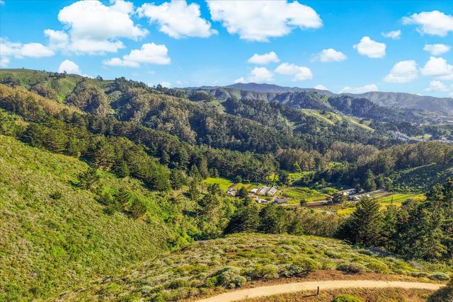 129 Outlook Circle, Pacifica, CA 94044