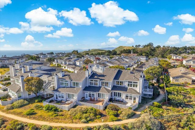 129 Outlook Circle, Pacifica, CA 94044
