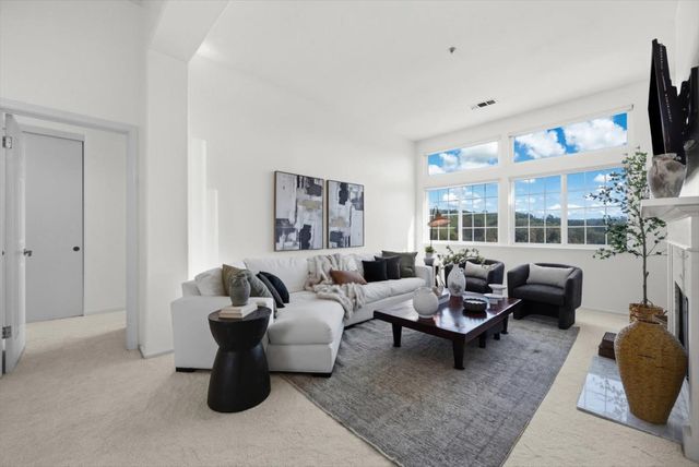 129 Outlook Circle, Pacifica, CA 94044