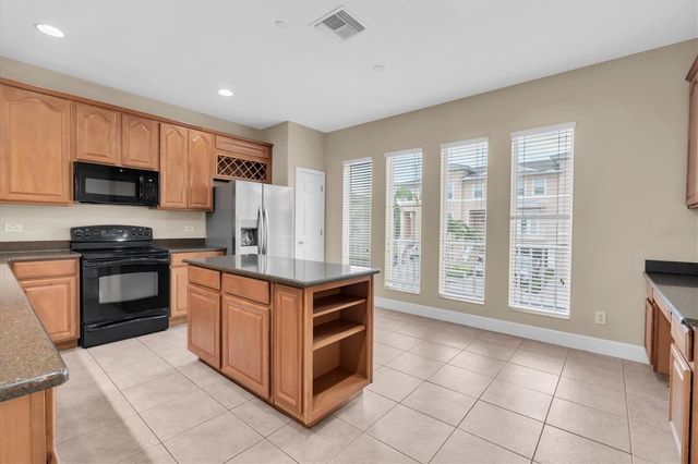 7276 ISLAMORADA CIRCLE, Seminole, FL 33777