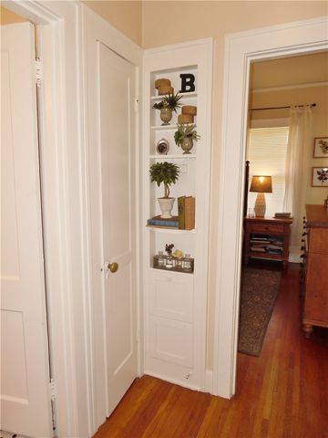 2222 Irwin Street, Fort Worth, TX 76110