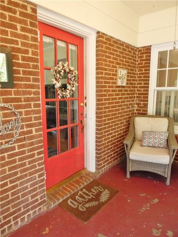 2222 Irwin Street, Fort Worth, TX 76110