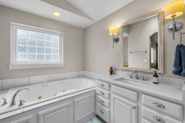 61477 Cultus Lake Court, Bend, OR 97702