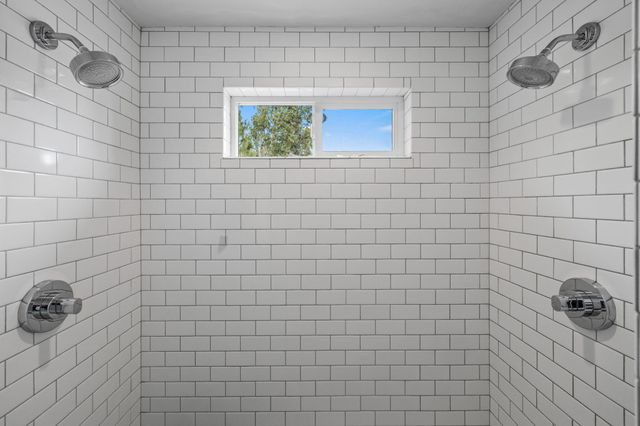 61477 Cultus Lake Court, Bend, OR 97702