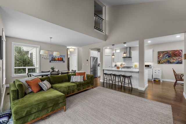 61477 Cultus Lake Court, Bend, OR 97702