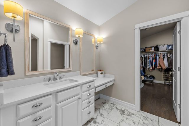 61477 Cultus Lake Court, Bend, OR 97702