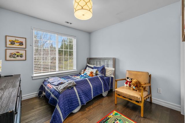 61477 Cultus Lake Court, Bend, OR 97702