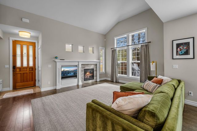 61477 Cultus Lake Court, Bend, OR 97702