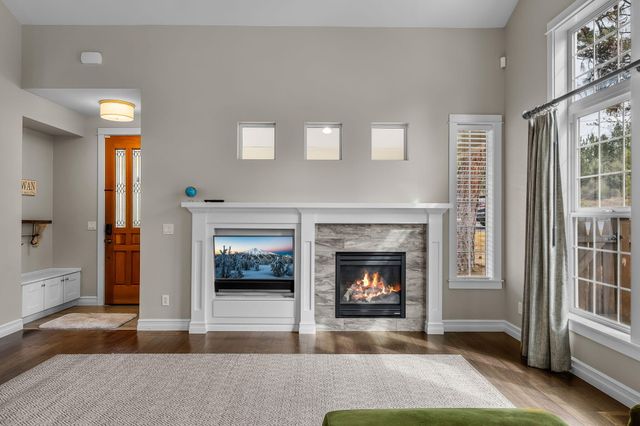 61477 Cultus Lake Court, Bend, OR 97702