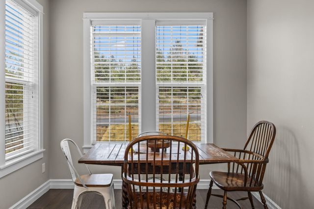 61477 Cultus Lake Court, Bend, OR 97702