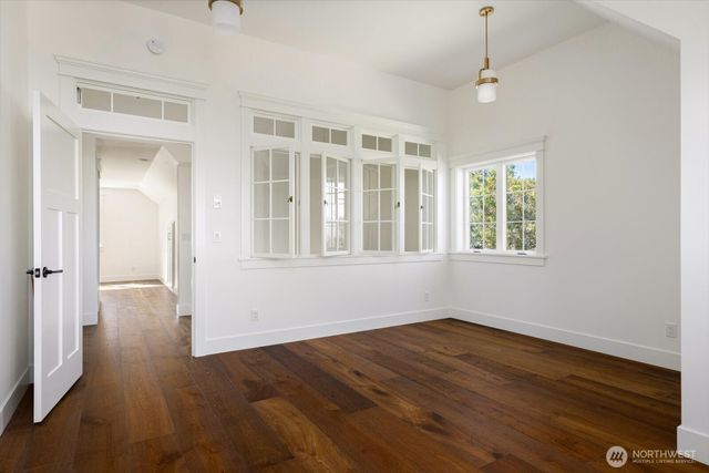 1649 Scenic Heights Road, Oak Harbor, WA 98277