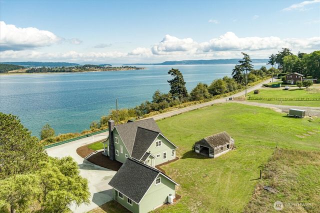 1649 Scenic Heights Road, Oak Harbor, WA 98277