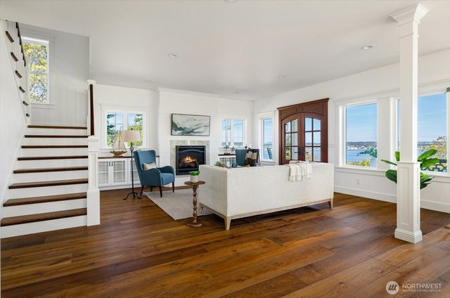 1649 Scenic Heights Road, Oak Harbor, WA 98277