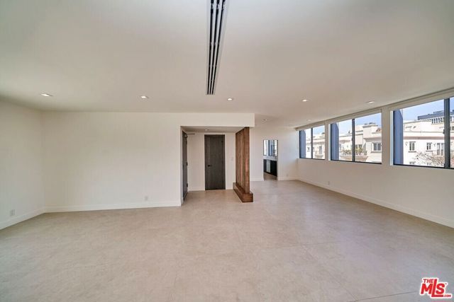 145 S Maple Drive 401, Beverly Hills, CA 90212