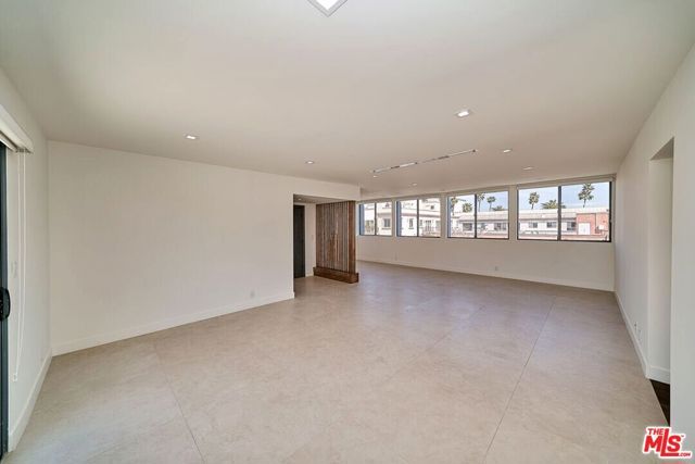 145 S Maple Drive 401, Beverly Hills, CA 90212