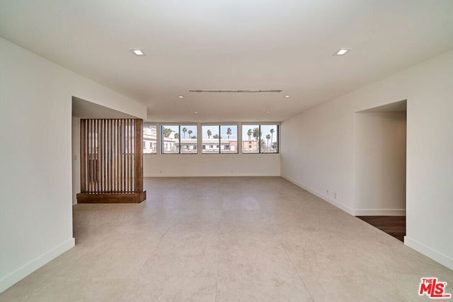 145 S Maple Drive 401, Beverly Hills, CA 90212