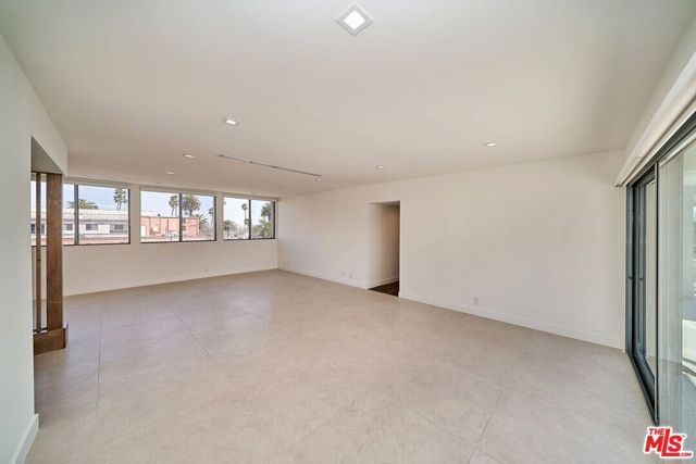 145 S Maple Drive 401, Beverly Hills, CA 90212