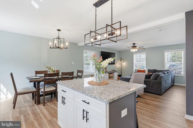 284 LOUDOUN, Strasburg, VA 22657