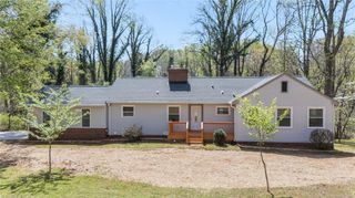 3420 Forest Lane, Pfafftown, NC 27040