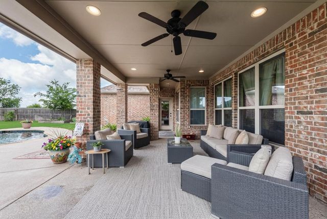 1036 Knoxbridge Road, Forney, TX 75126