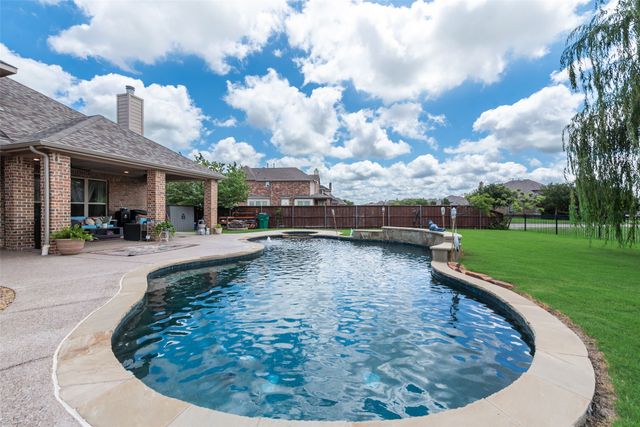 1036 Knoxbridge Road, Forney, TX 75126