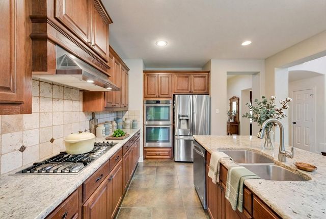 1036 Knoxbridge Road, Forney, TX 75126