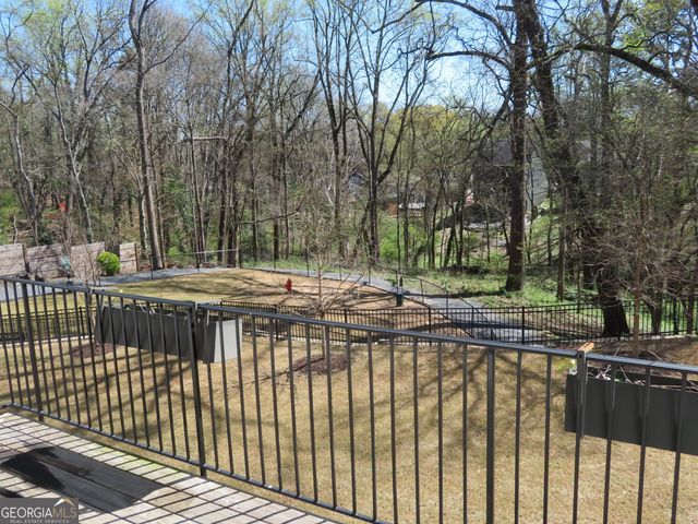 2452 Sycamore Road NW, Atlanta, GA 30318