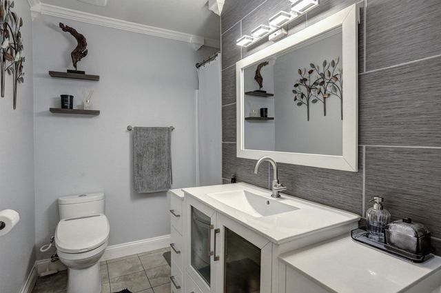 3204 E 42nd Ave, Spokane, WA 99223