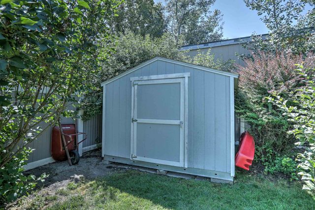 3204 E 42nd Ave, Spokane, WA 99223